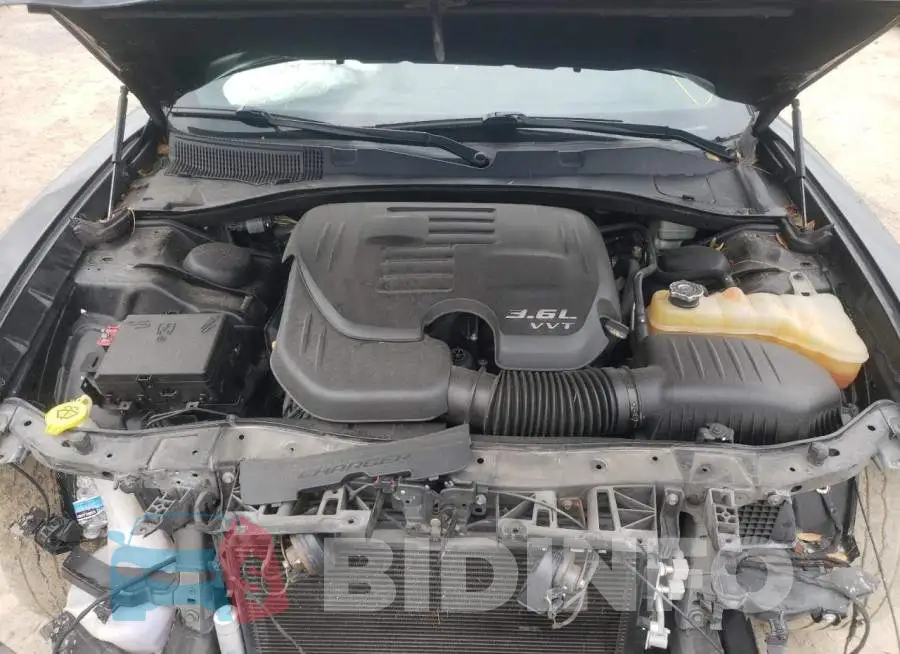 2C3CDXHG2FH832329 Photo# 11
