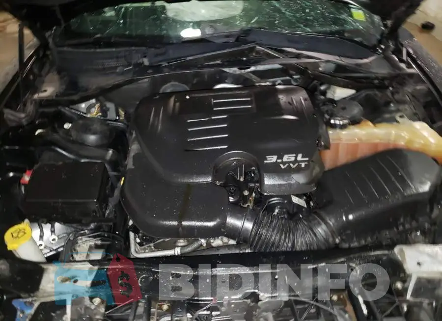 2C3CDXJG7FH817917 Photo# 11