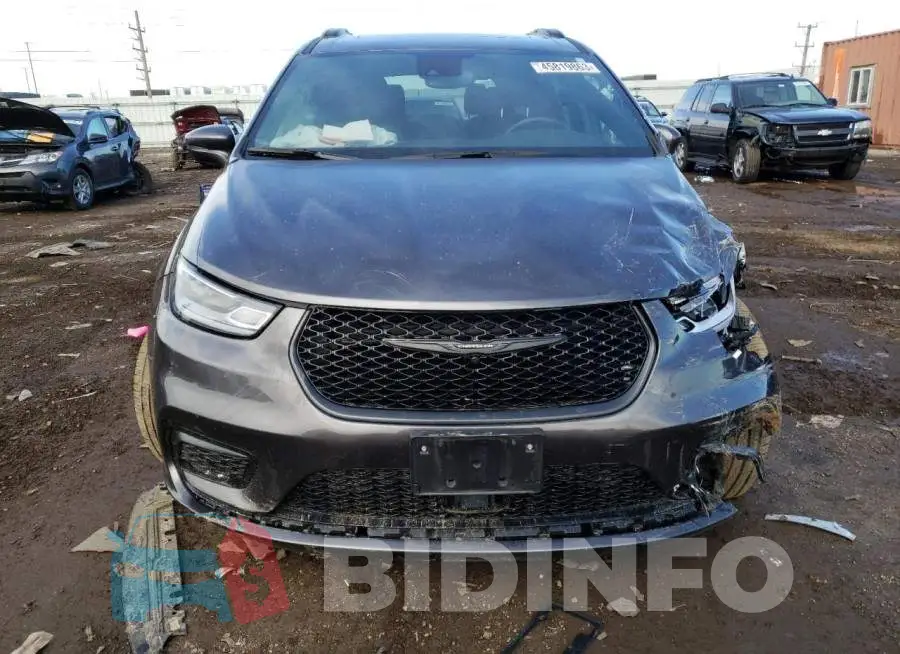 2C4RC3BG1MR563841 Photo# 5