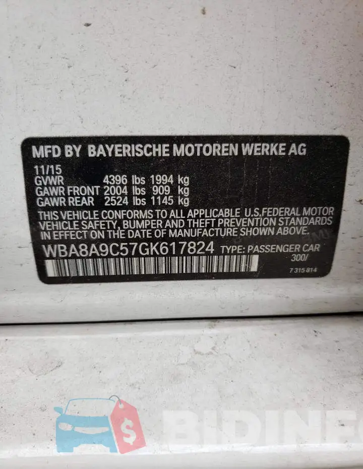 WBA8A9C57GK617824 Photo# 12