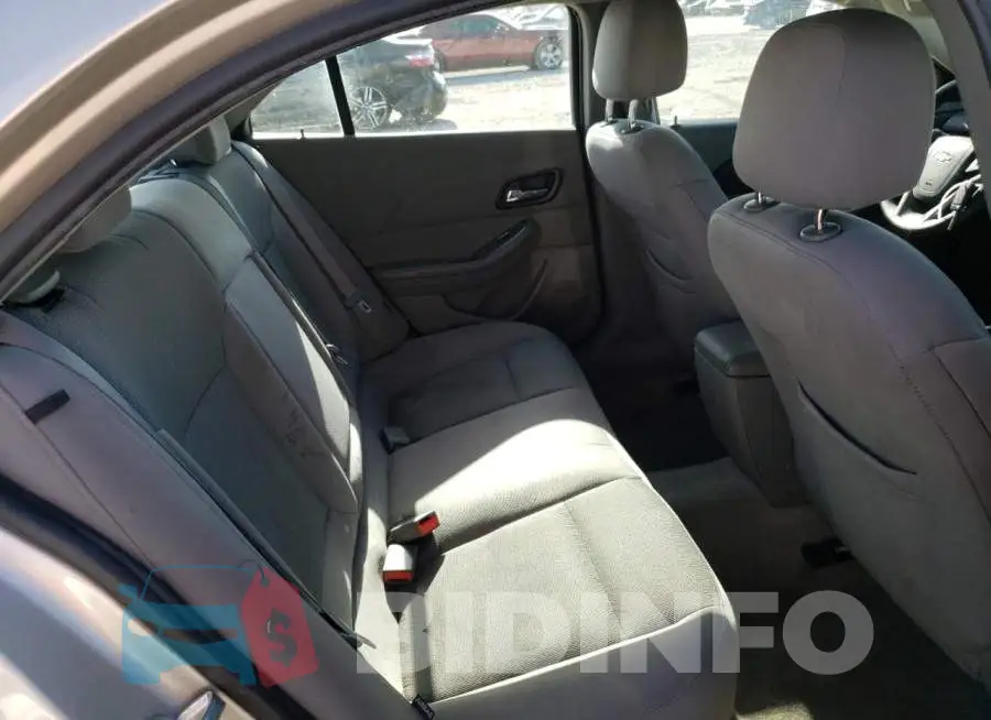 1G11B5SL6FF102422 Photo# 10