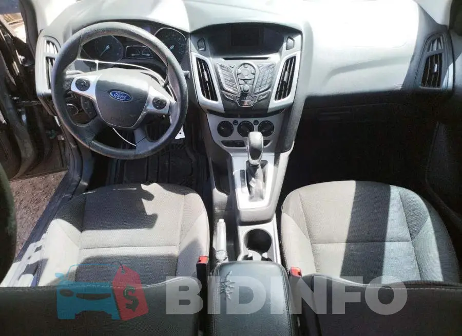 1FADP3F27EL350311 Photo# 8