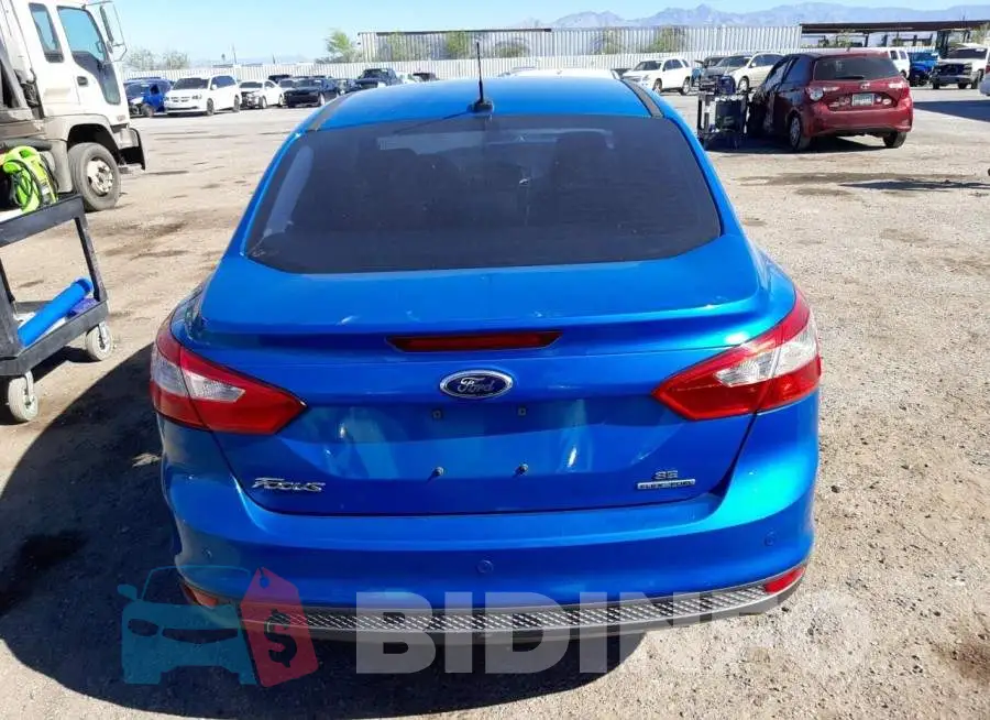 1FADP3F28EL132152 Photo# 6