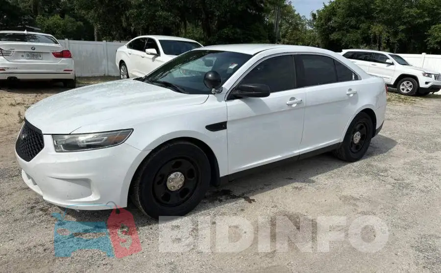 1FAHP2L80FG142561 Photo# 2