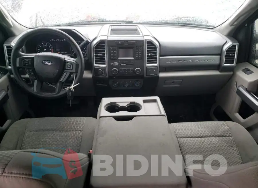 1FT7W2B63JEB30708 Photo# 8