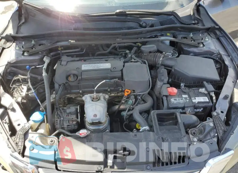 1HGCR2F80FA045312 Photo# 11