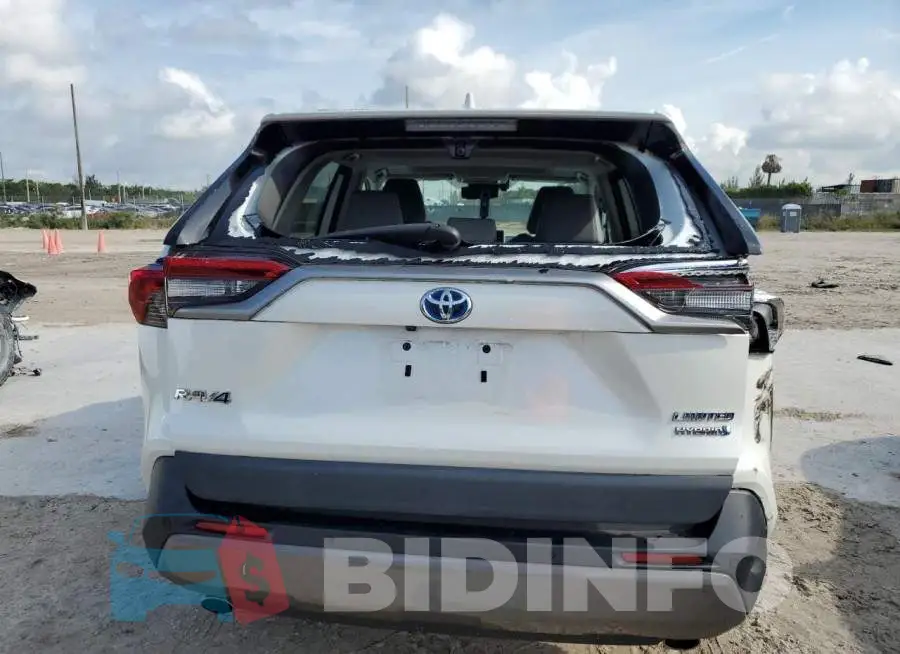 2T3DWRFV8KW012418 Photo# 6