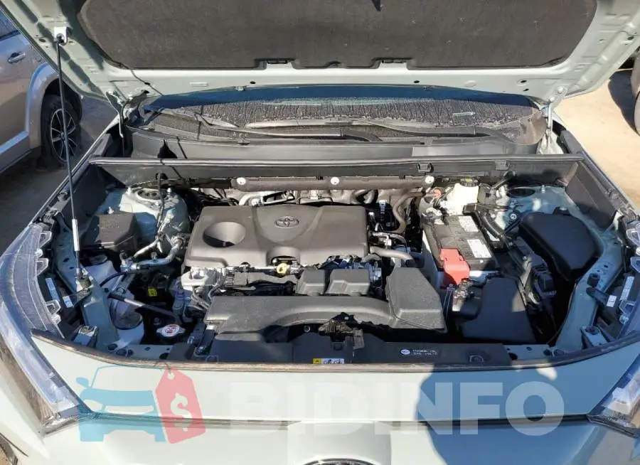 2T3P1RFVXPW335033 Photo# 12