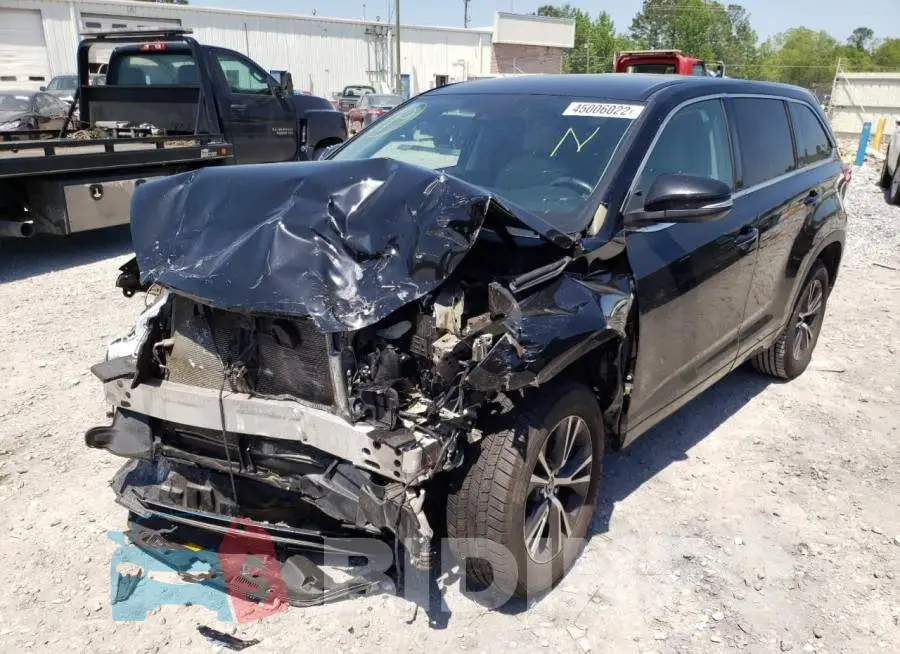 5TDZZRFH0JS257821 Photo# 2