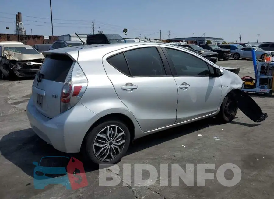 JTDKDTB33E1568346 Photo# 3
