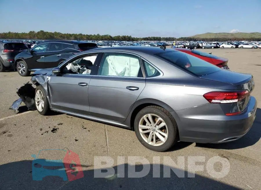 1VWSA7A32LC015008 Photo# 2