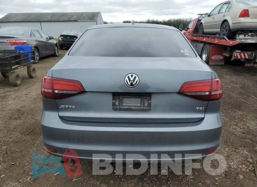 3VW167AJ0GM283376 Photo# 6