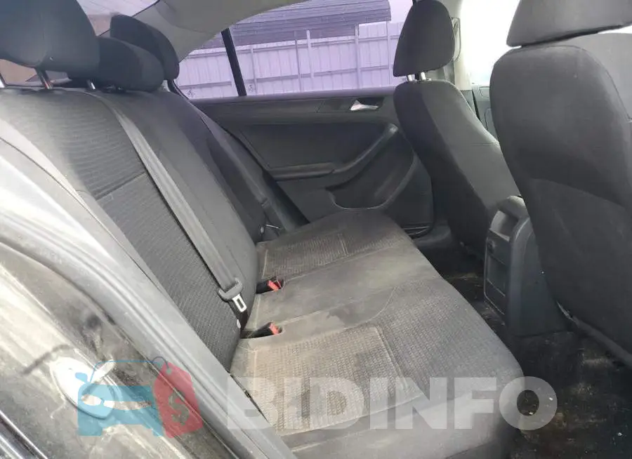 3VW267AJ0GM401348 Photo# 10