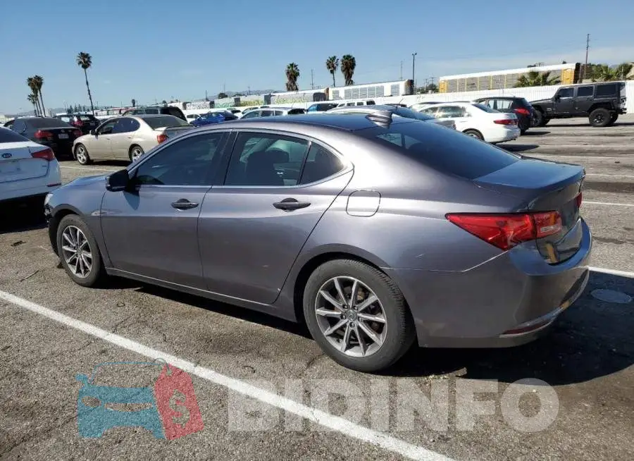 19UUB1F35JA007378 Photo# 2