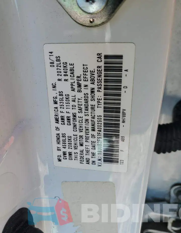 19UUB2F57FA002505 Photo# 12