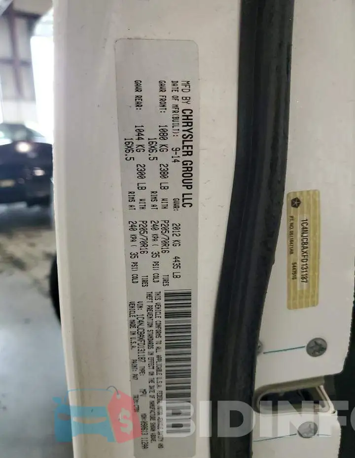 1C4NJCBAXFD131187 Photo# 13