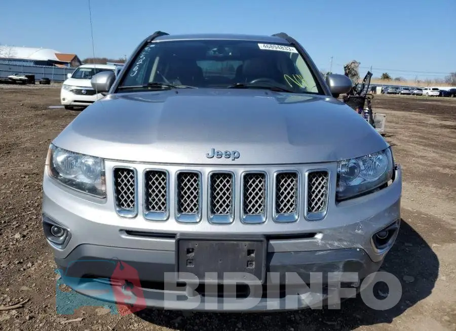 1C4NJCEA5HD156044 Photo# 5