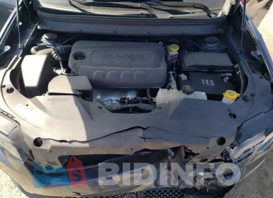 1C4PJLCB2MD112503 Photo# 11
