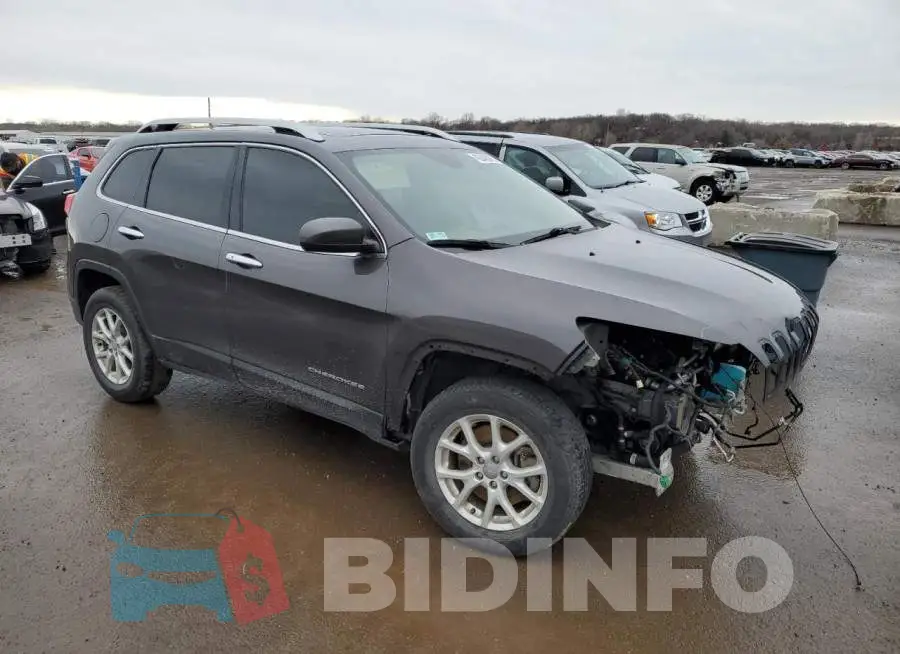 1C4PJMCS9GW235942 Photo# 4