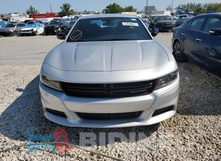2C3CDXBG3PH528789 Photo# 5