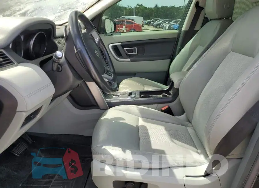 SALCP2RX8JH756840 Photo# 7