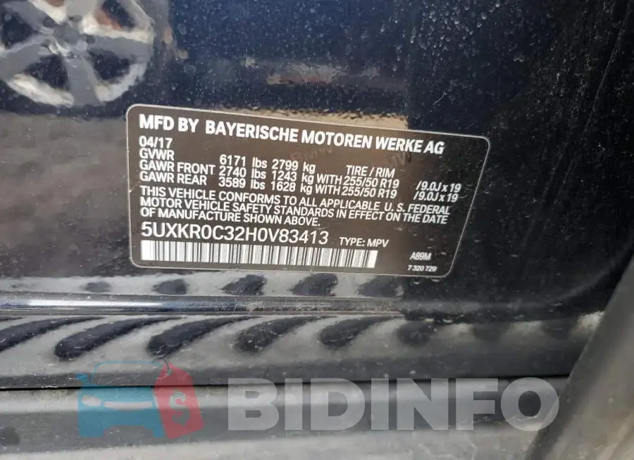 5UXKR0C32H0V83413 Photo# 12