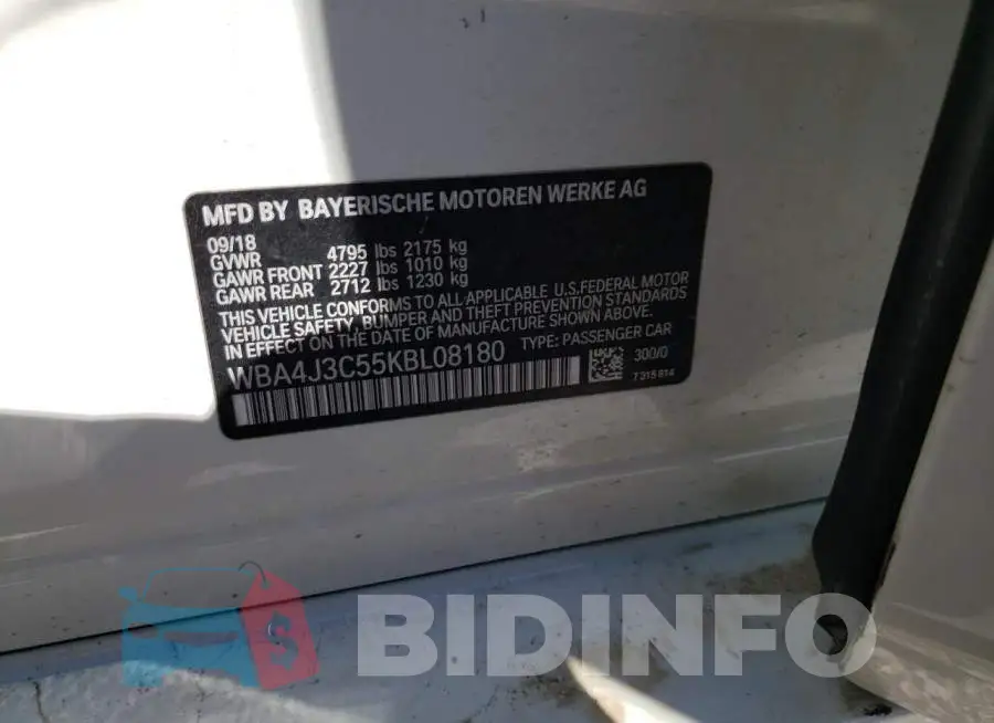 WBA4J3C55KBL08180 Photo# 12