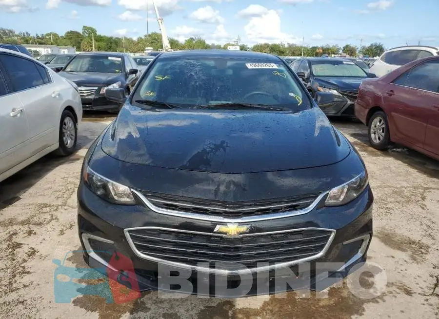 1G1ZB5ST3JF261216 Photo# 5