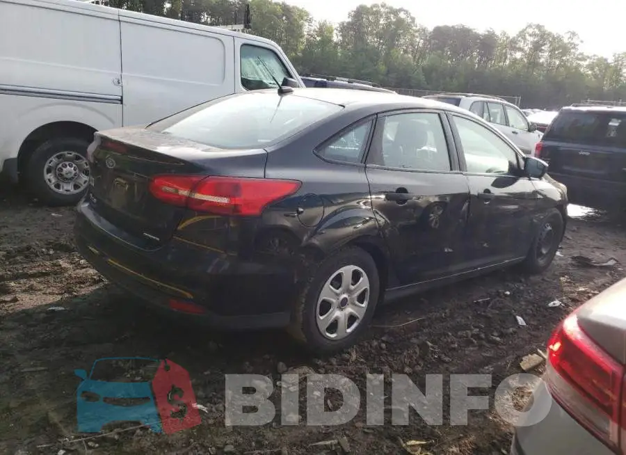 1FADP3E27GL374144 Photo# 3