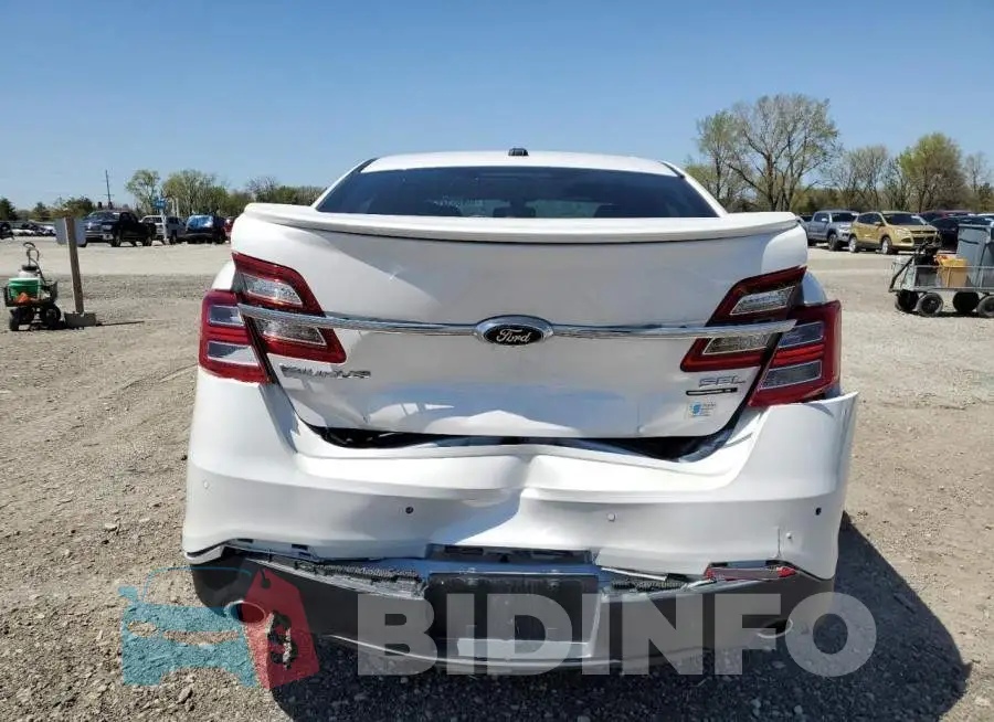 1FAHP2E87FG161718 Photo# 6