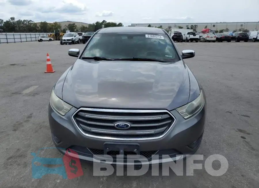 1FAHP2F88EG134881 Photo# 5
