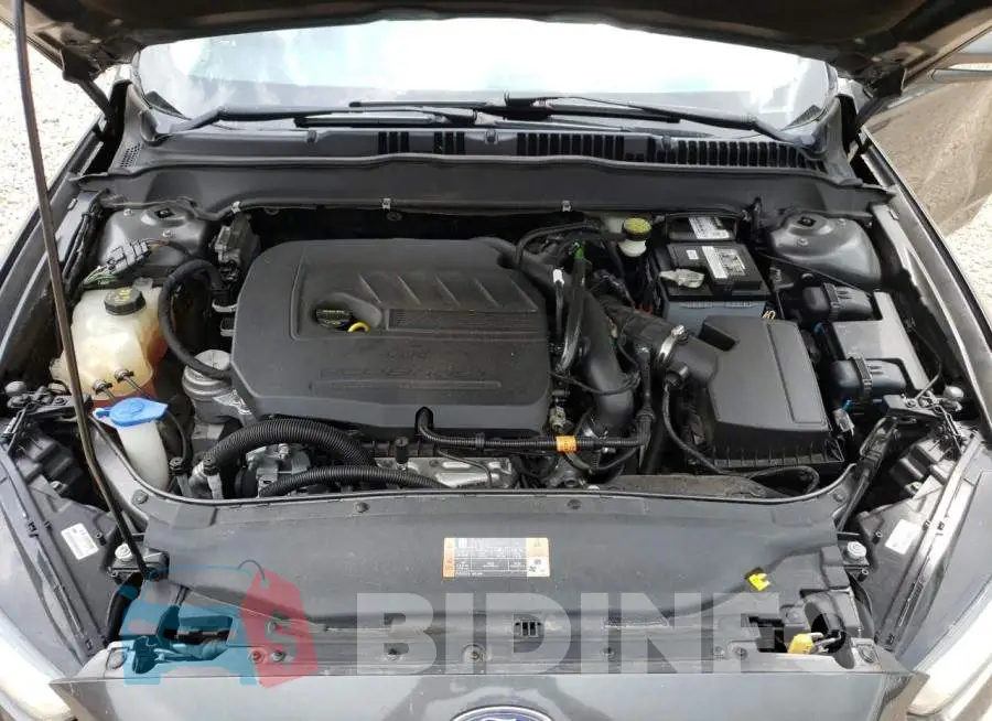3FA6P0HD8GR155070 Photo# 11
