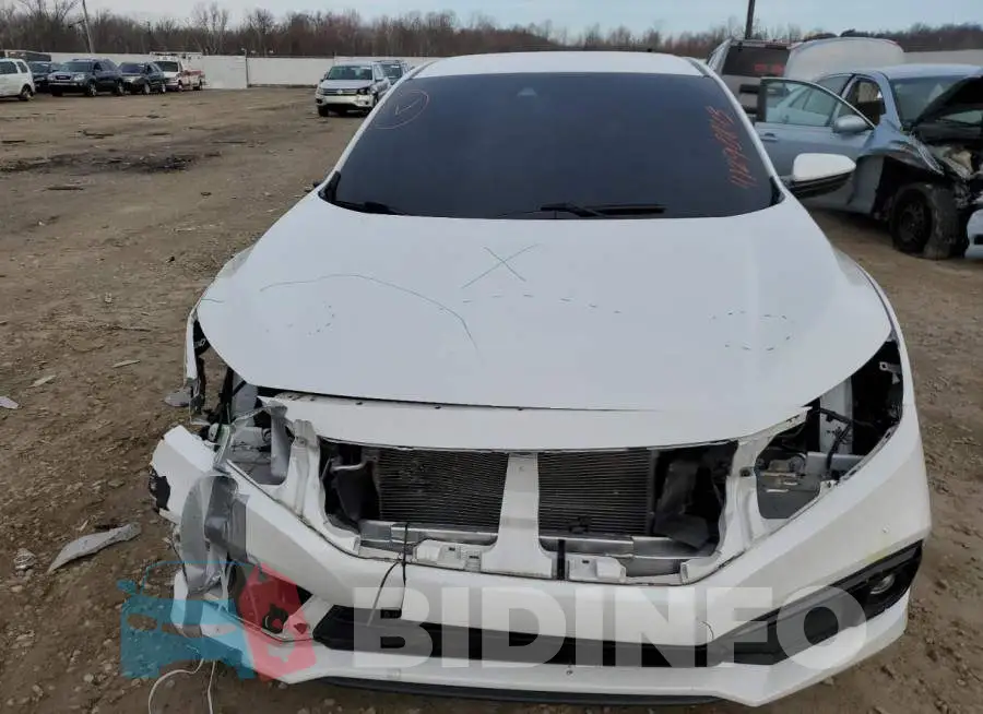 19XFC2F81ME001083 Photo# 5