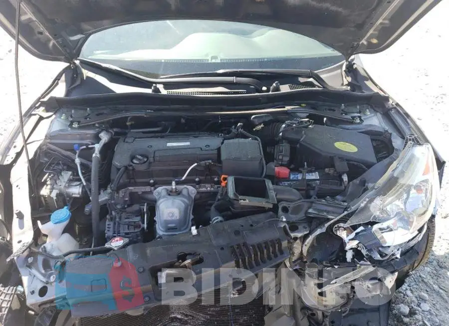 1HGCR2F16HA158252 Photo# 11