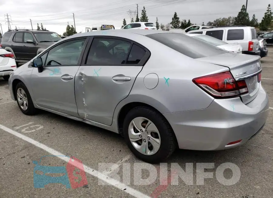 2HGFB2F51FH556441 Photo# 2