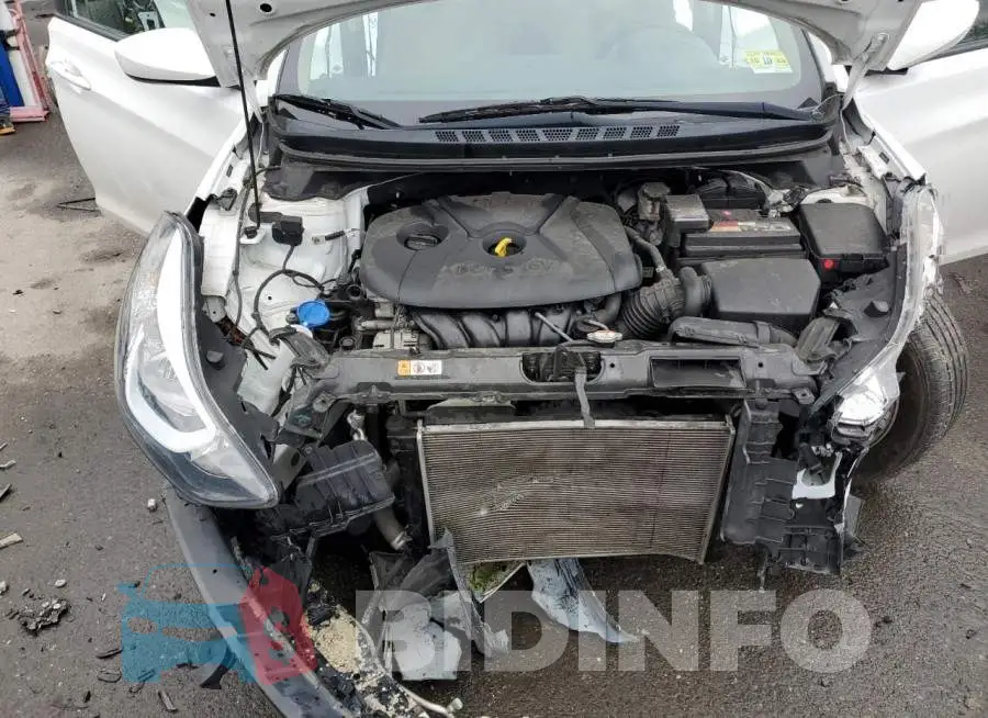 5NPDH4AE0GH795575 Photo# 11