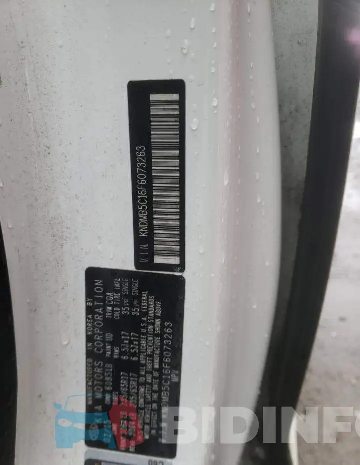 KNDMB5C16F6073263 Photo# 13