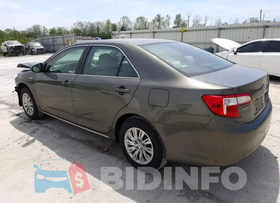 4T1BD1FK4EU104319 Photo# 2