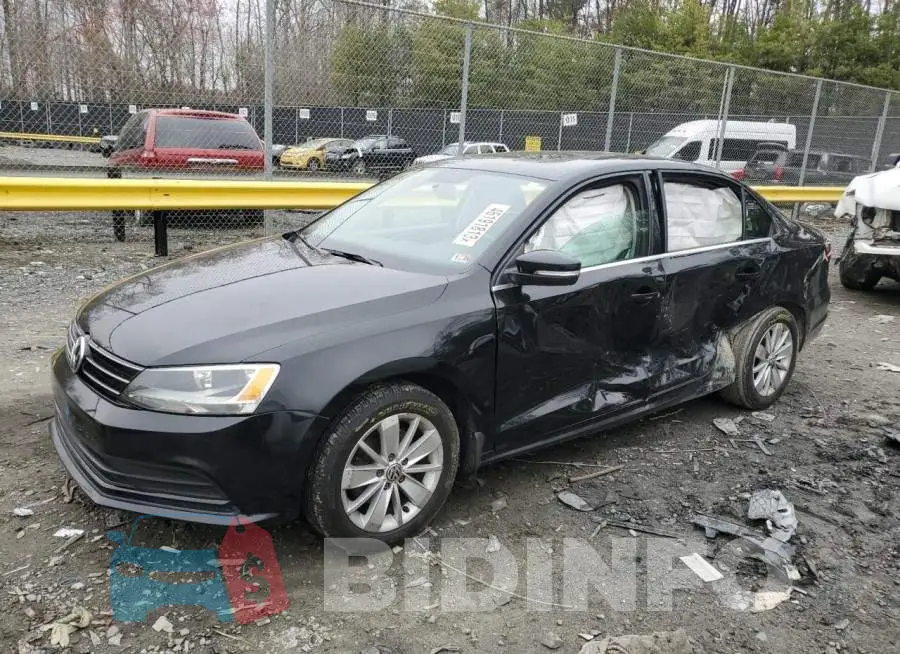 3VWD67AJ4GM242584 Photo# 1