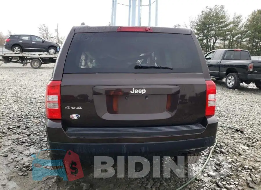1C4NJRBBXED816607 Photo# 6