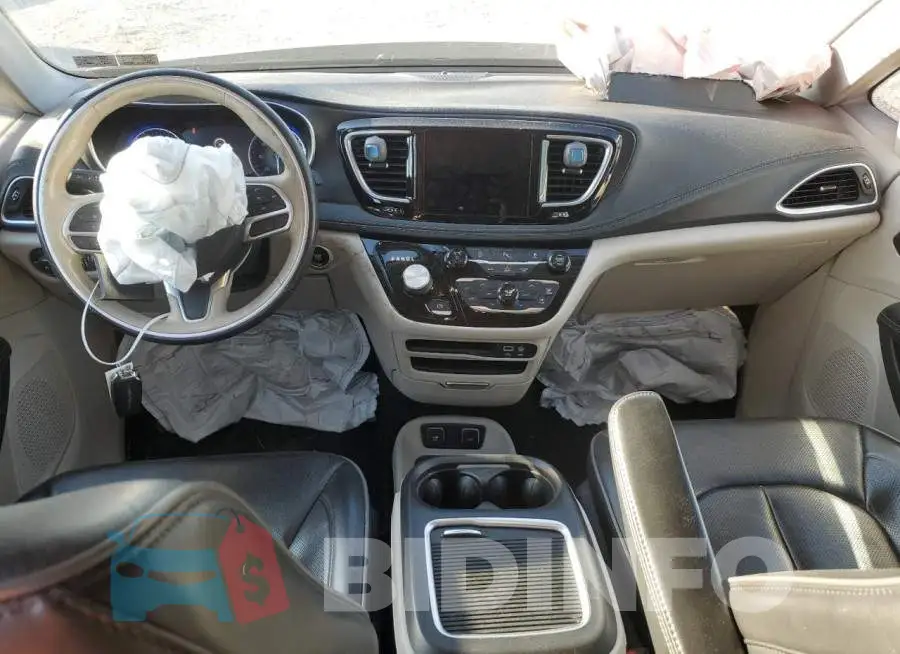 2C4RC1GG2LR143808 Photo# 8