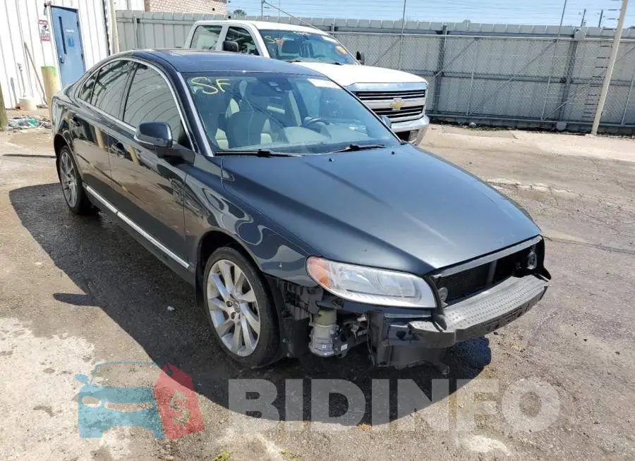 YV1902MC3F1184385 Photo# 4
