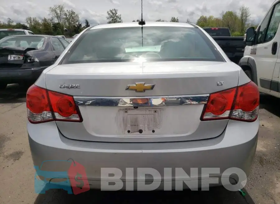 1G1PC5SB7F7209066 Photo# 6