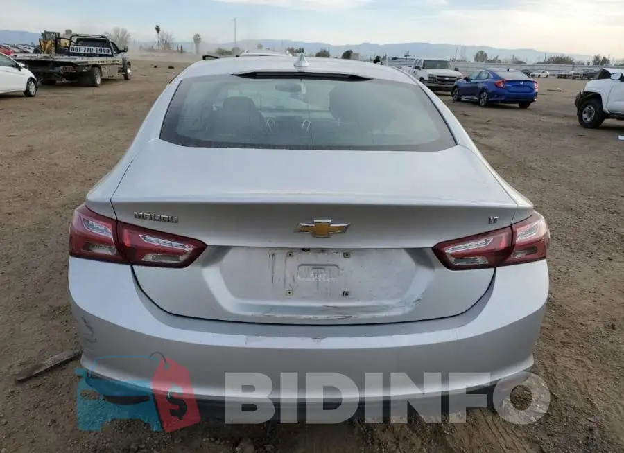 1G1ZD5ST7KF143035 Photo# 6