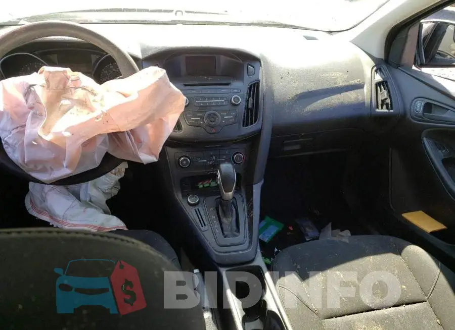 1FADP3E29GL287328 Photo# 8