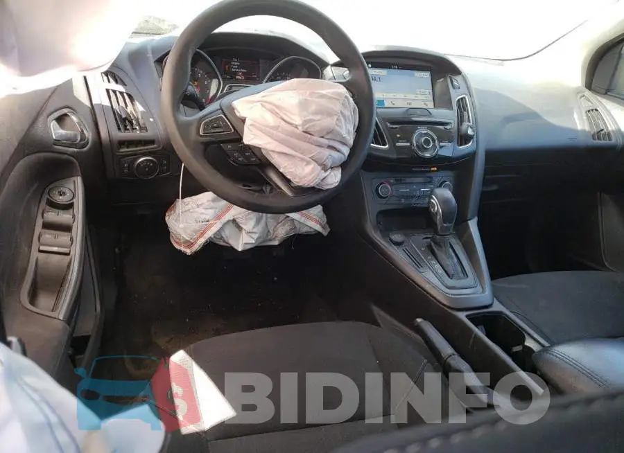 1FADP3H28JL230962 Photo# 8