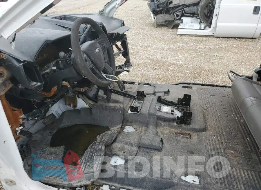 1FD8X3F62HEB77221 Photo# 7