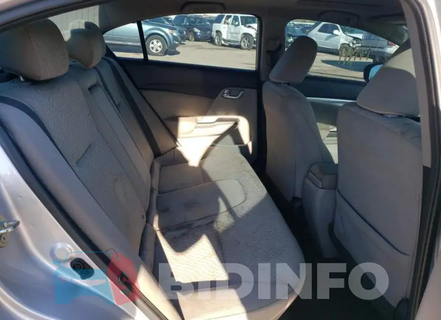 19XFB2F81EE005879 Photo# 10