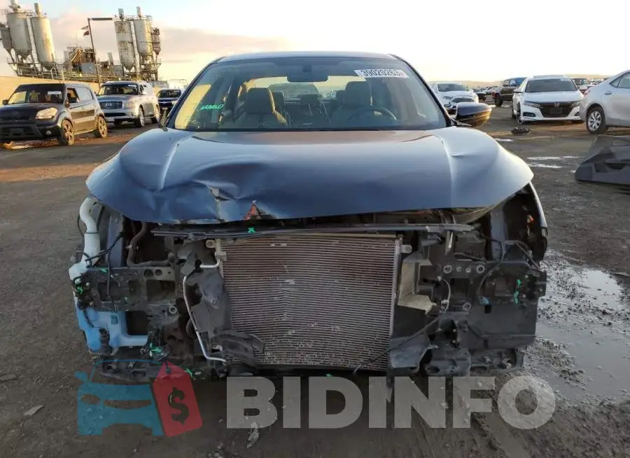 19XFC2F52HE074247 Photo# 5