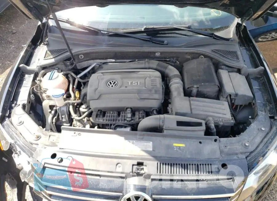 1VWAT7A31FC102800 Photo# 11